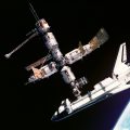 Орбитальная станция "МИР", затопленная в 2001 году в Тихом океане