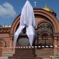 Общественники требуют снести незаконно установленный памятника Николаю II