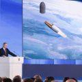Путин показывает мультфильм о ракетах
