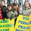 В Литве проходит забастовка учителей
