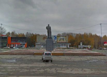 Памятник Ленину в Ревде