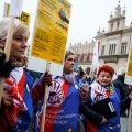 Польские учителя требуют повышения окладов