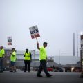 Забастовка рабочих судостроительной верфи ВМС США